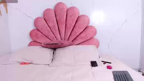 Lauren  online show from 03-13-26, 03:51