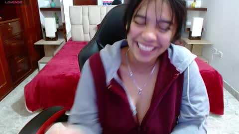 laurent online show from 03-11-25, 09:13