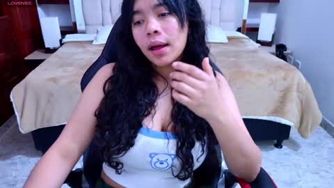 laurent online show from 09-23-25, 03:09