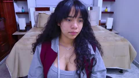 laurent online show from 10-02-25, 03:02