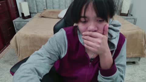 laurent online show from 04-11-26, 07:45