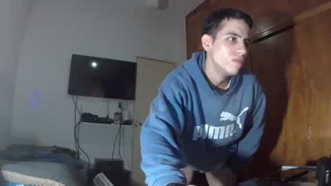 Lautaro online show from 07-27-26, 07:15