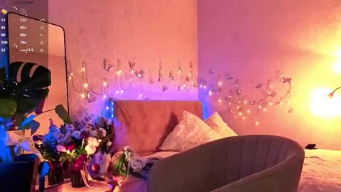 Snapshot of lavenderlav chatting on 03-23-26, 11:25 Melissa online show from 03-23-26, 11:25