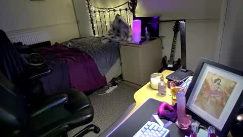 Lavenderrzz online show from 01-13-26, 03:06