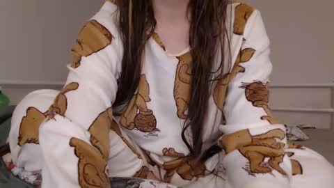 Lavvvenda online show from 05-14-26, 09:32