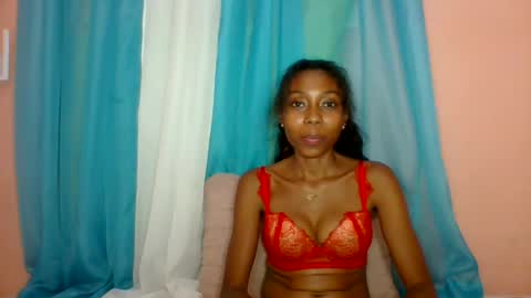 Snapshot of layannek chatting on 06-26-26, 06:56 layannek online show from 06-26-26, 06:56
