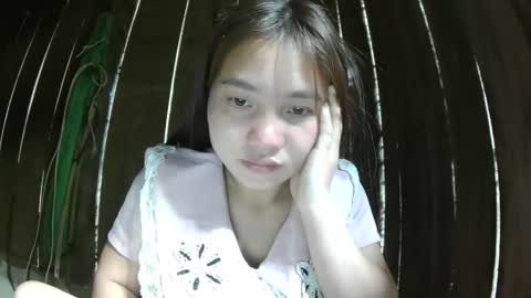 layla_999 online show from 04-11-26, 12:15