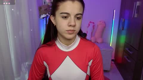 Layla online show from 01-06-26, 02:32