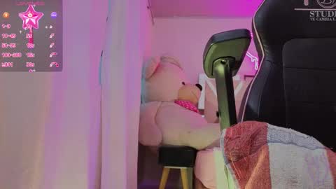 laylafoxy_tay online show from 02-04-26, 11:38