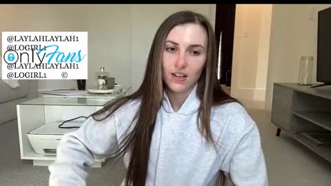 laylahlaylah1 online show from 03-11-26, 04:02