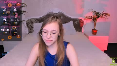 Snapshot of layriantavee chatting on 01-17-25, 07:19 layriantavee online show from 01-17-25, 07:19