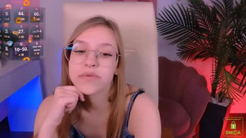 Snapshot of layriantavee chatting on 01-27-25, 07:03 layriantavee online show from 01-27-25, 07:03