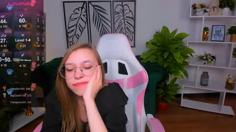 Snapshot of layriantavee chatting on 02-11-25, 01:30 layriantavee online show from 02-11-25, 01:30