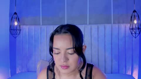    online show from 09-24-25, 06:44