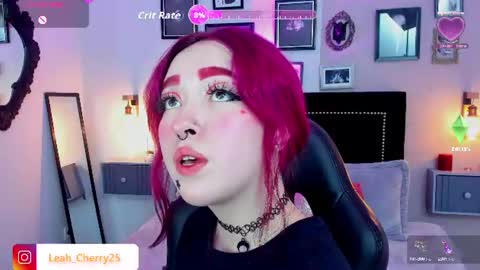 Snapshot of leah_cherry chatting on 07-02-26, 10:05 Leah online show from 07-02-26, 10:05