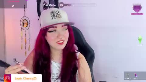 Snapshot of leah_cherry chatting on 07-08-26, 09:41 Leah online show from 07-08-26, 09:41