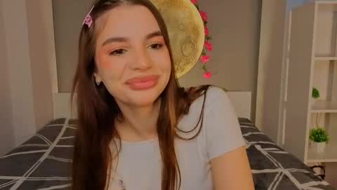 Sophie online show from 02-07-26, 06:50