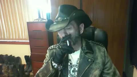 leathergreaser online show from 05-27-26, 09:34