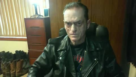 Snapshot of leathergreaser chatting on 06-16-26, 10:12 leathergreaser online show from 06-16-26, 10:12