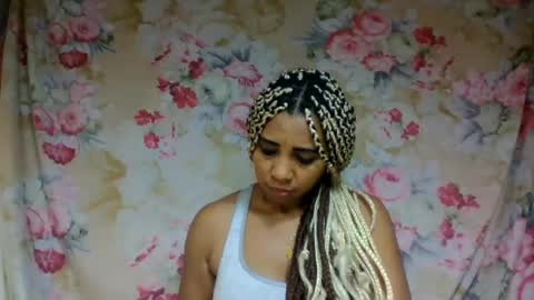 leatianaa online show from 06-12-26, 08:30
