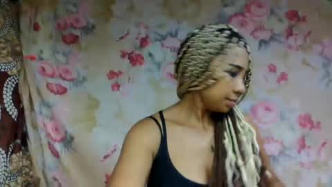 leatianaa online show from 06-16-26, 06:16