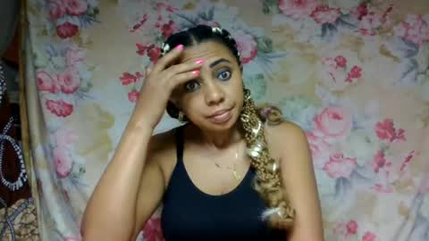 leatianaa online show from 06-18-26, 03:07