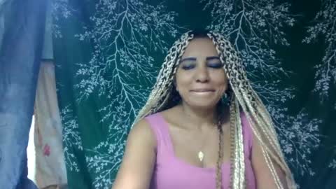 leatianaa online show from 06-28-26, 11:22