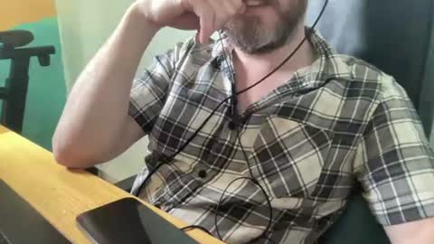 Snapshot of lee_8891 chatting on 06-30-26, 11:11 lee_8891 online show from 06-30-26, 11:11