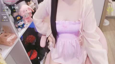 Snapshot of lee_cute18 chatting on 05-07-26, 02:22 Lee online show from 05-07-26, 02:22