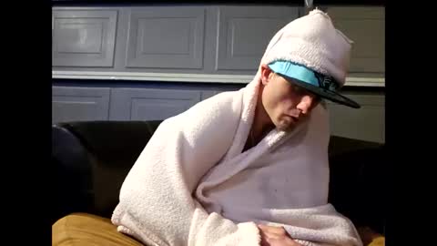 Snapshot of leemarie2018 chatting on 01-10-25, 11:00 Chris online show from 01-10-25, 11:00