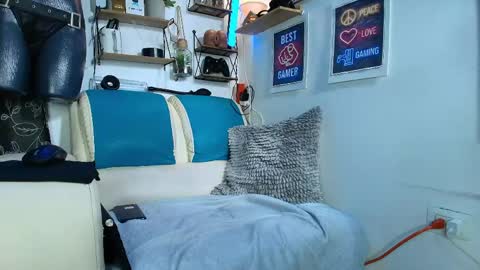 leenar_key online show from 05-27-26, 10:29