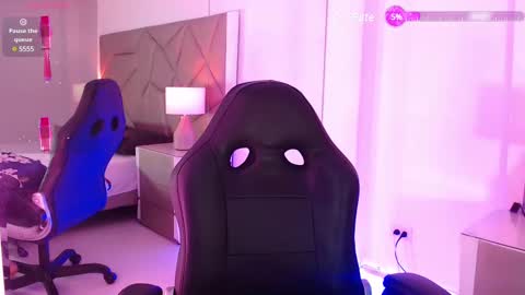 Leet  online show from 02-19-25, 12:22