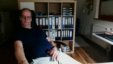 Dave online show from 02-26-26, 10:42