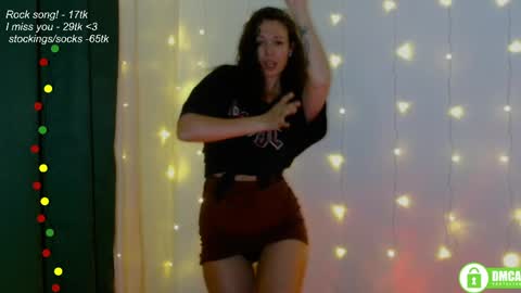 hey Im Leia and I love rock  online show from 06-05-26, 07:19