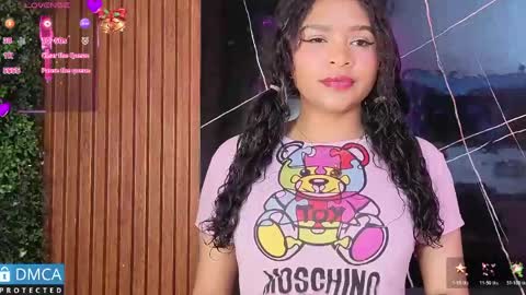 Snapshot of leidy_morales_ chatting on 04-25-26, 11:02 Leidy online show from 04-25-26, 11:02