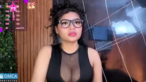 Snapshot of leidy_morales_ chatting on 05-11-26, 11:16 Leidy online show from 05-11-26, 11:16