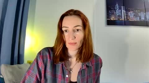 Snapshot of leila_cam18hot chatting on 05-29-26, 08:40 leila_cam18hot online show from 05-29-26, 08:40