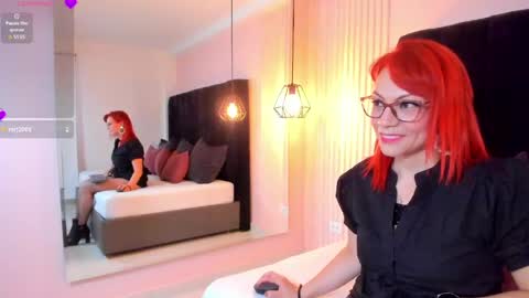 Leloo  online show from 05-19-26, 10:49