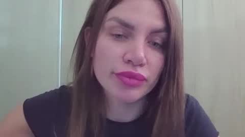 Snapshot of lena6122000 chatting on 06-13-26, 05:22 lena6122000 online show from 06-13-26, 05:22