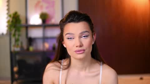 Lena Laurent online show from 04-16-26, 09:43