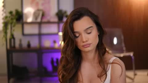 Lena Laurent online show from 05-26-26, 09:16