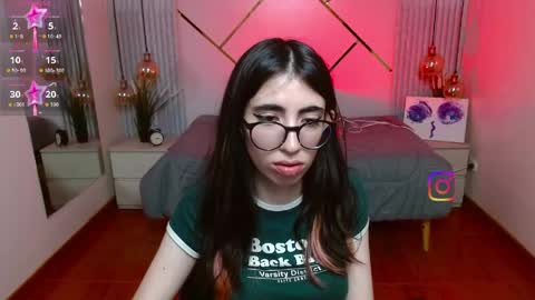 Lena online show from 05-12-26, 05:21