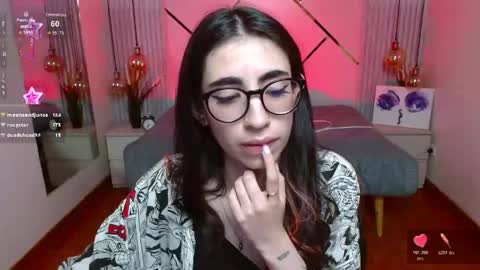 Snapshot of lena_roses chatting on 05-27-26, 01:57 Lena online show from 05-27-26, 01:57