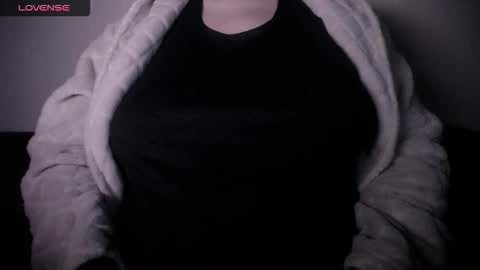 lenagolden online show from 03-06-26, 02:30