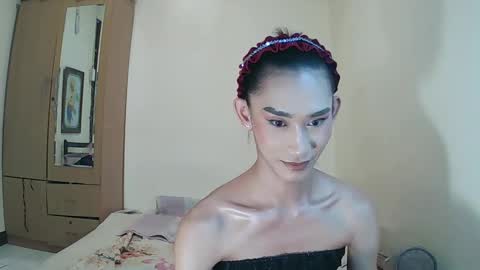 Snapshot of lennonxshit chatting on 02-17-25, 05:47 JANE online show from 02-17-25, 05:47