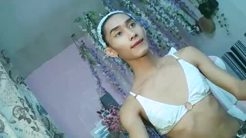 Snapshot of lennonxshit chatting on 02-28-25, 03:04 JANE online show from 02-28-25, 03:04