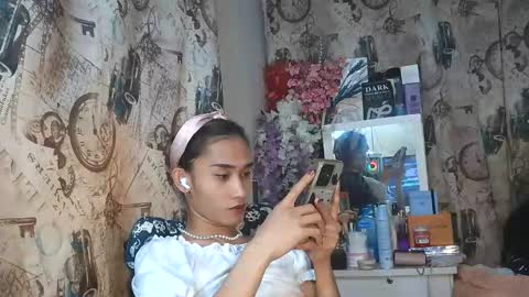 Snapshot of lennonxshit chatting on 11-25-25, 06:30 JANE online show from 11-25-25, 06:30