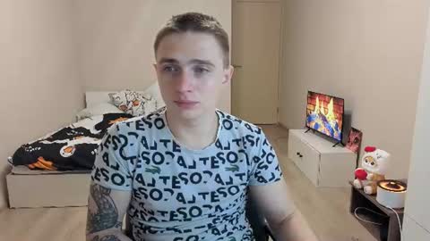 Snapshot of leo__miller chatting on 07-06-26, 07:38 LEO online show from 07-06-26, 07:38