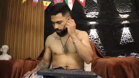 Snapshot of leo_diaz01 chatting on 07-14-26, 01:08 Leo Diaz online show from 07-14-26, 01:08