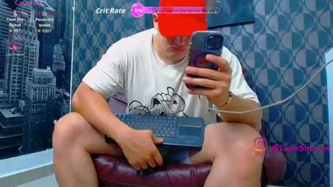 Leon Smoron online show from 07-12-26, 12:45